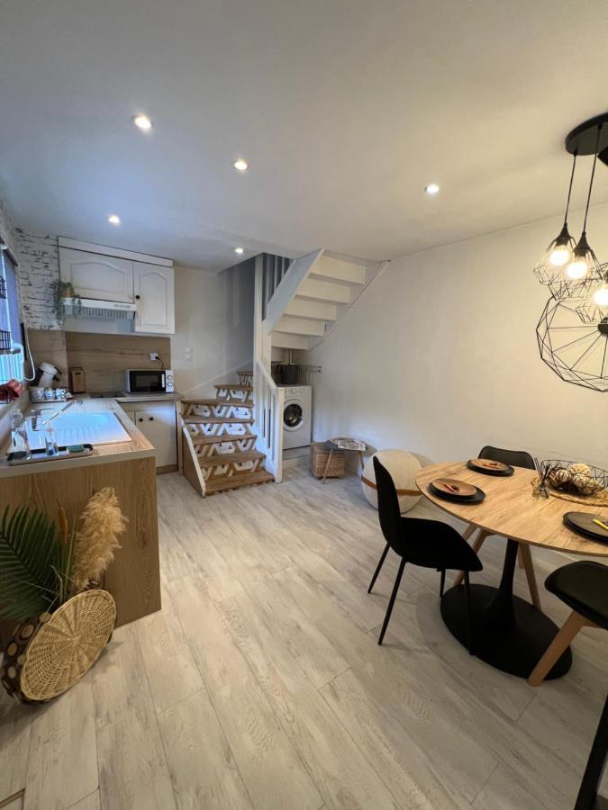 Charmant Appartement Duplex Au Calme เอเวรอ ภายนอก รูปภาพ